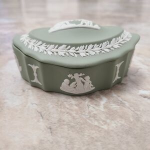 Wedgwood Sage Green Jasperware Oval Lidded Trinket Box W Cherubs